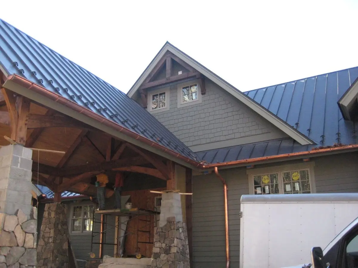 Craftsman Roofing team delivering quality roofing work in Chesterville